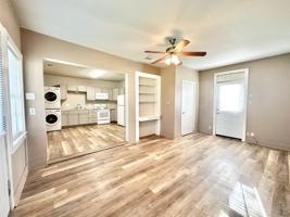 featured image of 2613 N Elm St