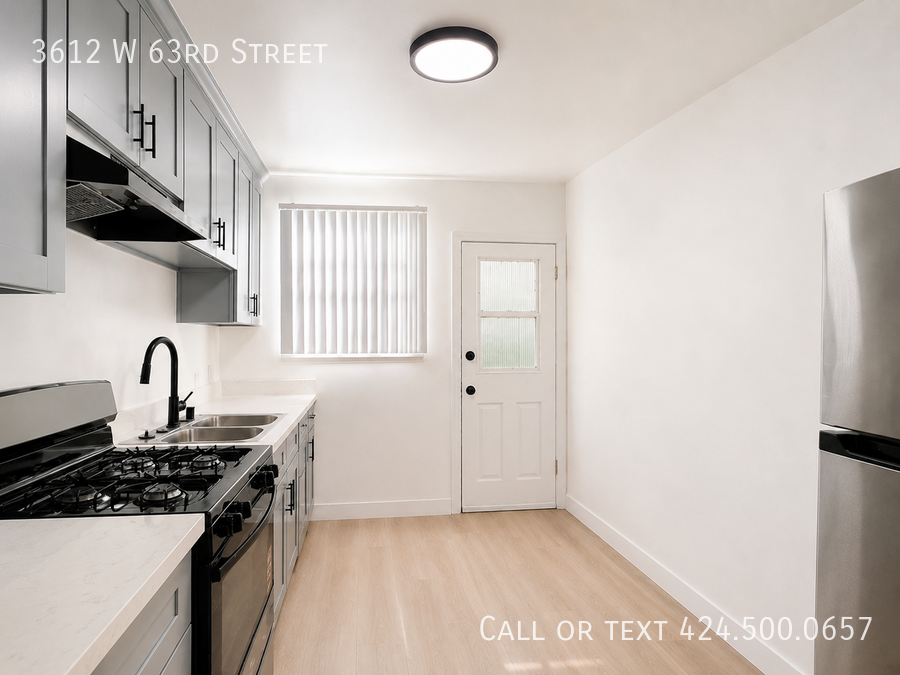 3612 W 63rd St - Photo 3 of 15