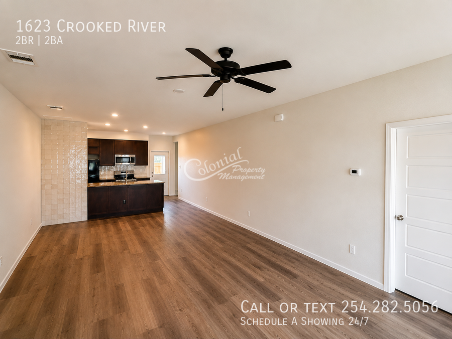 1623 Crooked River Ct - Photo 3 of 8