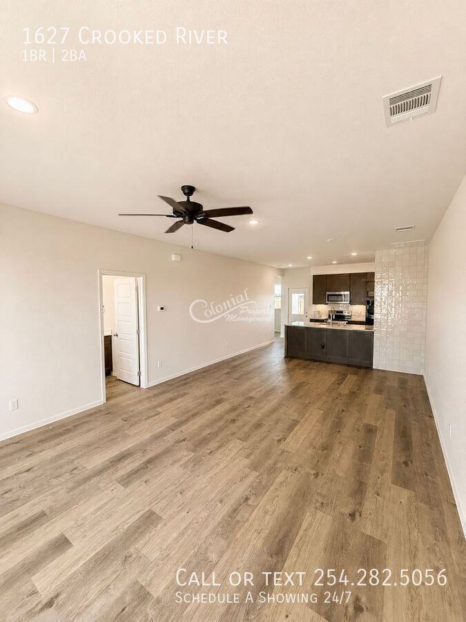 1627 Crooked River Ct - Photo 4 of 10