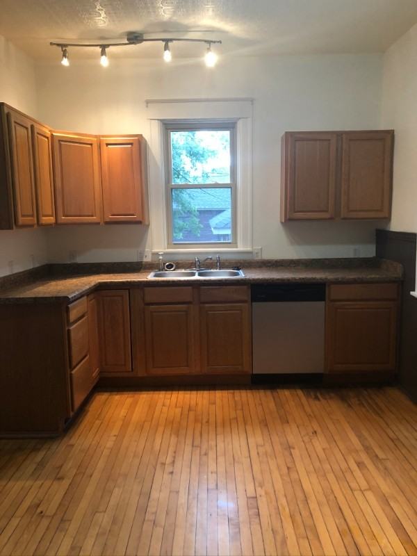 1417 4th St - Photo 6 of 29