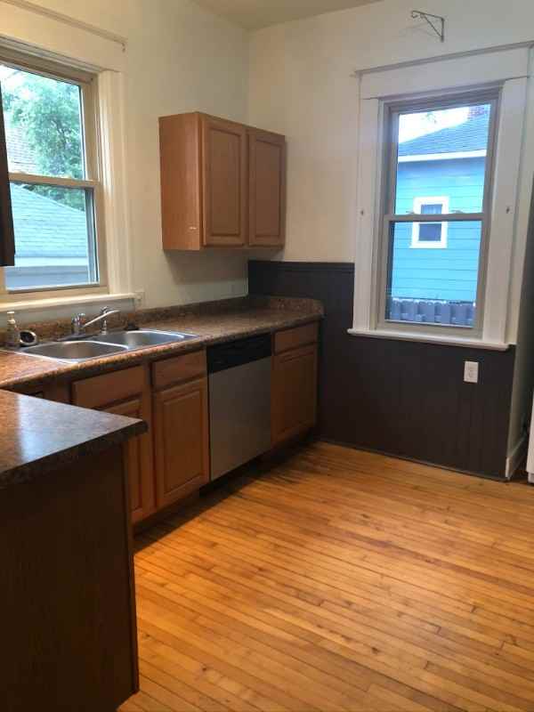 1417 4th St - Photo 7 of 29