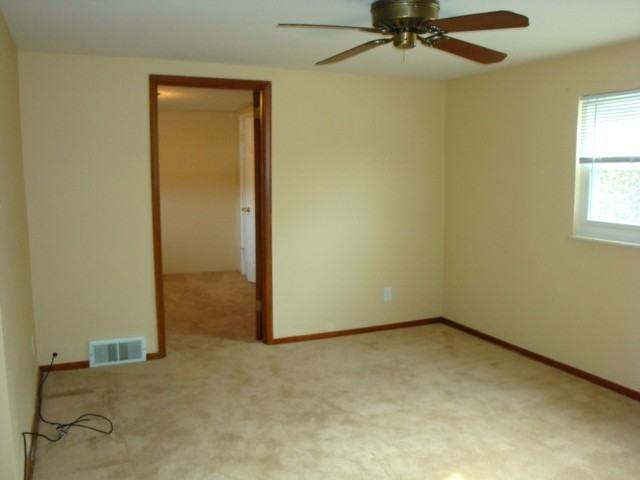 1125 Schang Rd - Photo 6 of 8