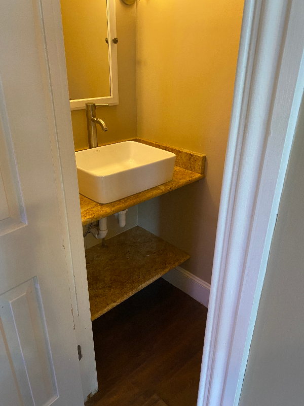 152 N York St - Photo 7 of 10