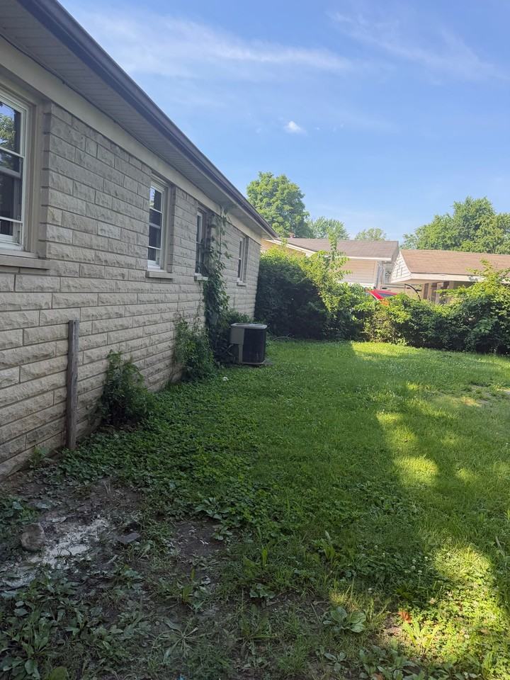 3501 Bennett Ln - Photo 4 of 8