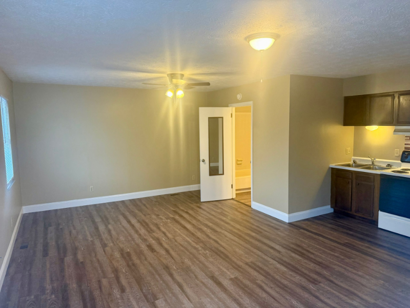 2305 Adams Ave #25 - Photo 2 of 12