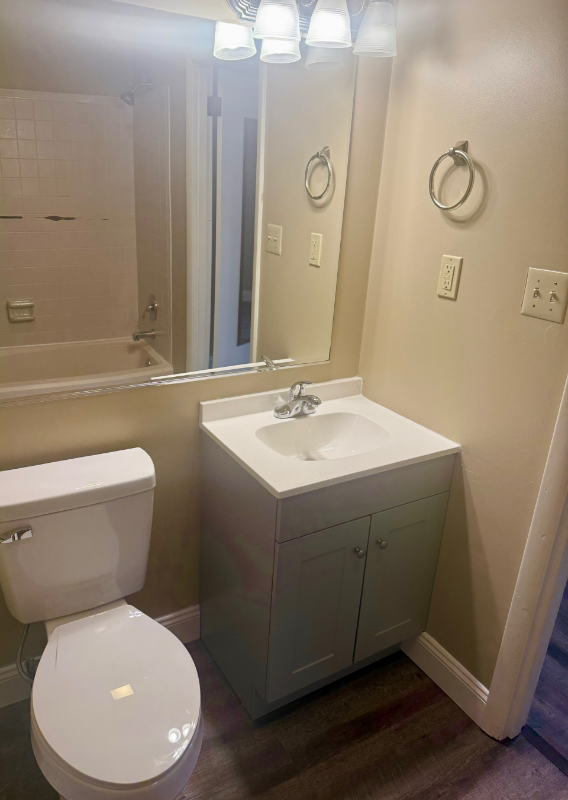 2305 Adams Ave #25 - Photo 7 of 12