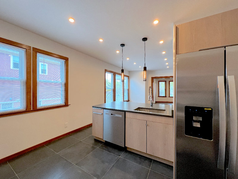 5038 Seminole St - Photo 3 of 18