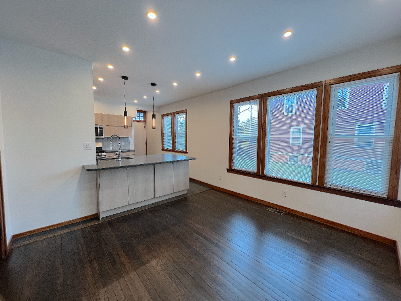 5038 Seminole St - Photo 4 of 18