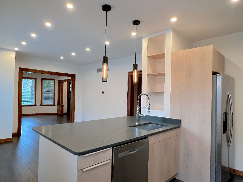 5038 Seminole St - Photo 5 of 18