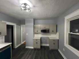 180 Oak Grove Ave - Photo 1 of 1