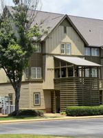 featured image of 650 Dekalb St
