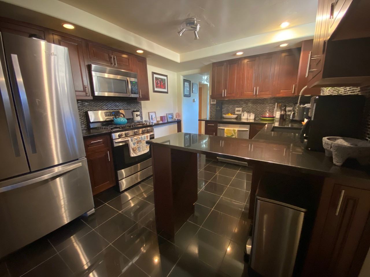 1660 Winona Ct - Photo 6 of 17