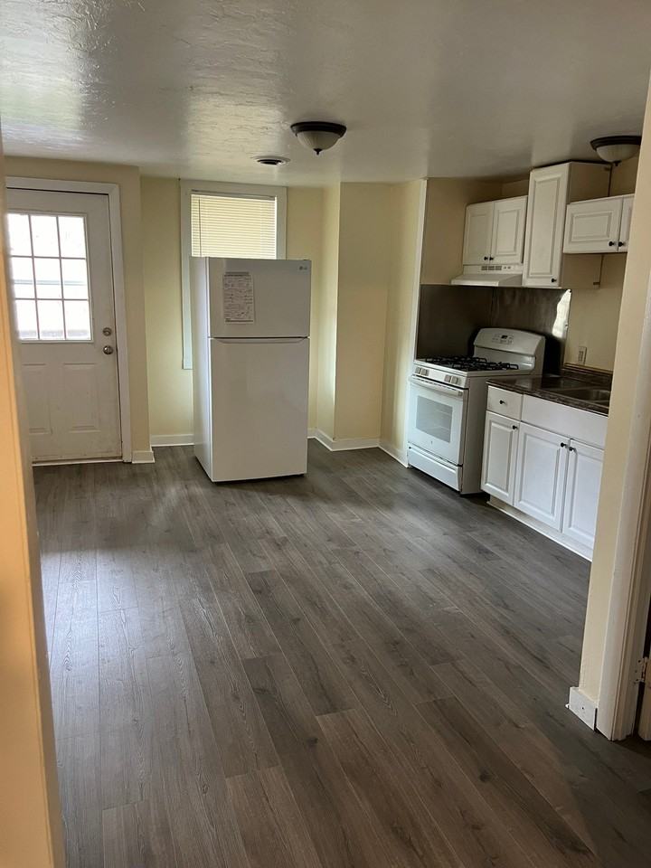 375 Elm St #3L - Photo 6 of 16