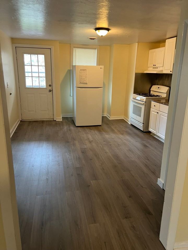 375 Elm St #3L - Photo 7 of 16