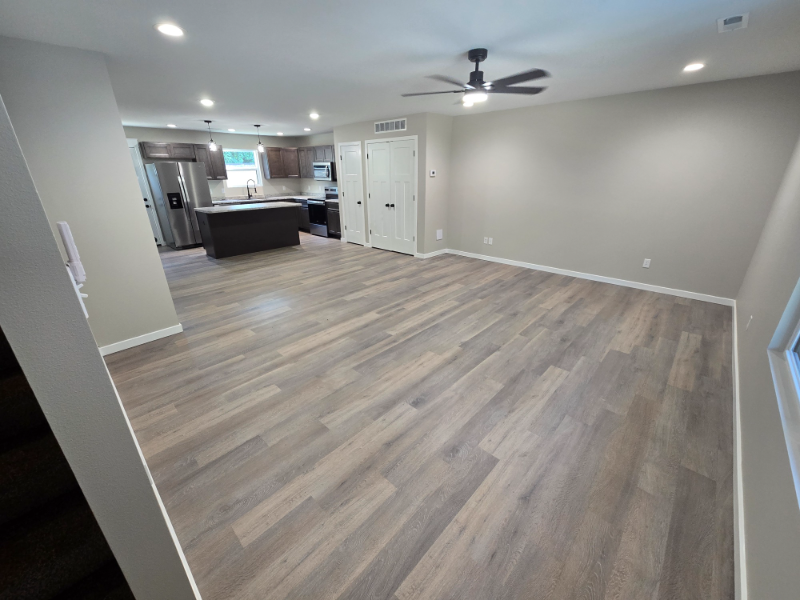 3120 Commerce St - Photo 3 of 26