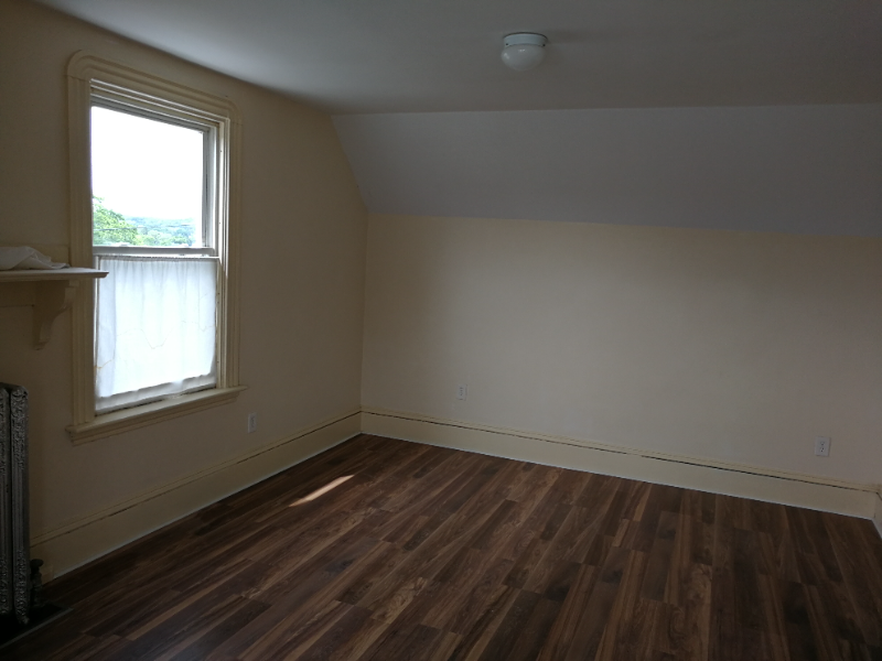 34 Hume Ave #3 - Photo 7 of 11