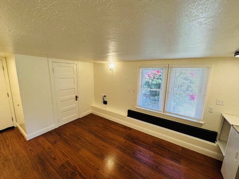 754 Slater St #C - Photo 6 of 13