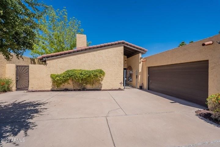 1011 N Cherry - Photo 2 of 20