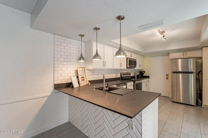 1011 N Cherry - Photo 4 of 20