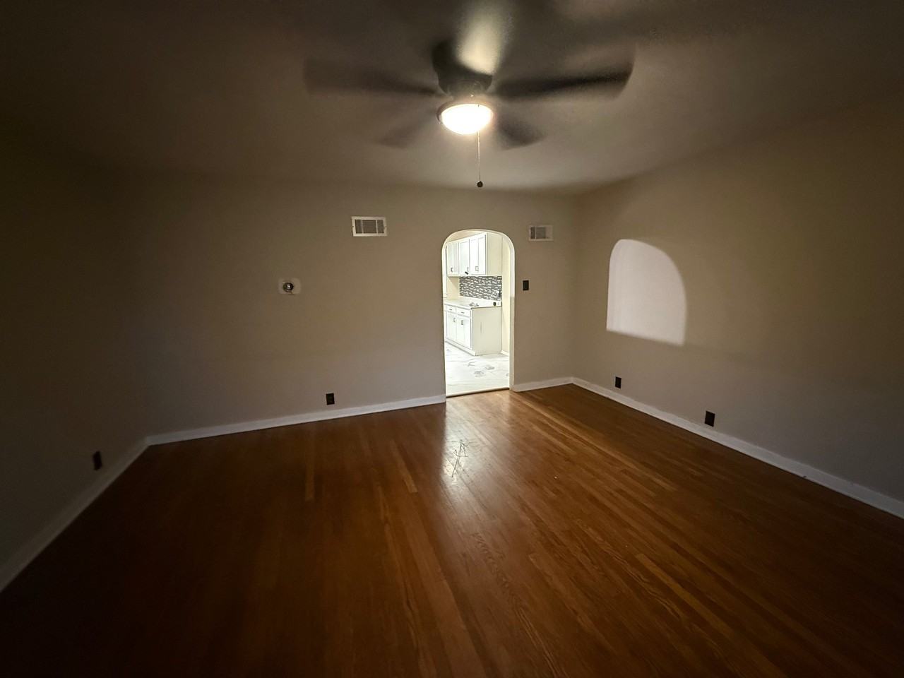 502 Peale St - Photo 7 of 7