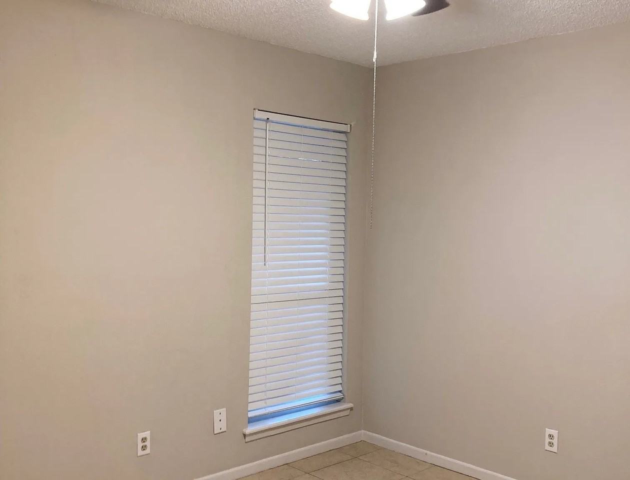 733 Chaparral Cir #733 - Photo 5 of 18