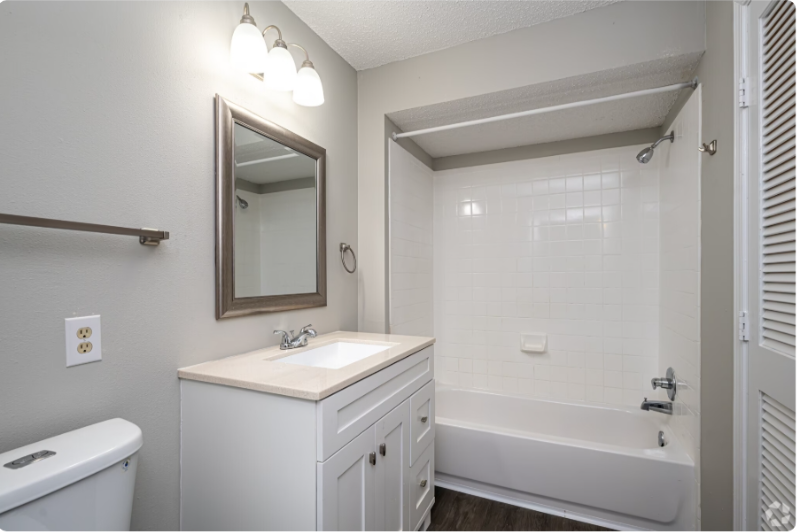 2121 Lobdell Blvd #J56 - Photo 4 of 13
