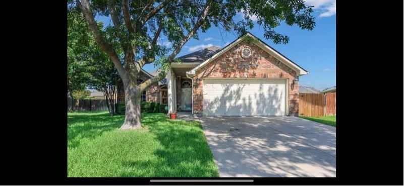 4507 Ridgeway Dr - Photo 2 of 9