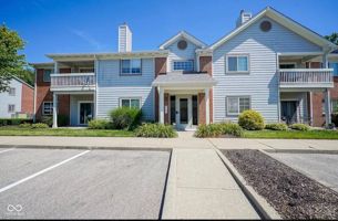 featured image of 8354 Glenwillow Ln #104