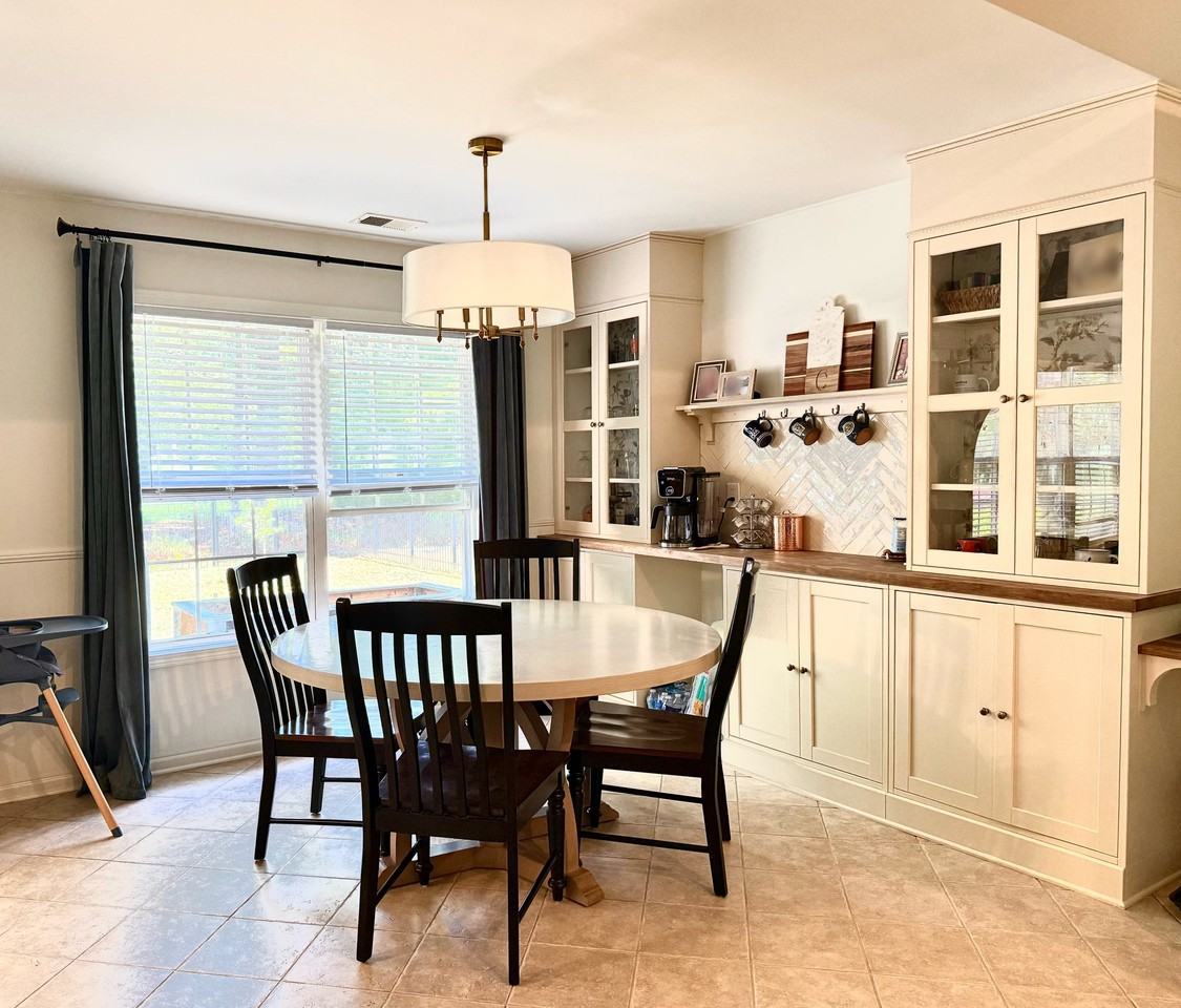 250 Vesta Dr - Photo 5 of 19