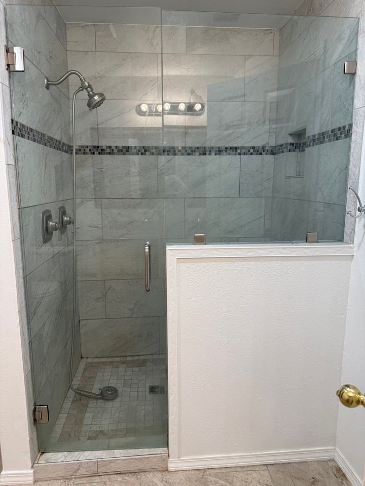 1208 Creek Knl - Photo 3 of 7