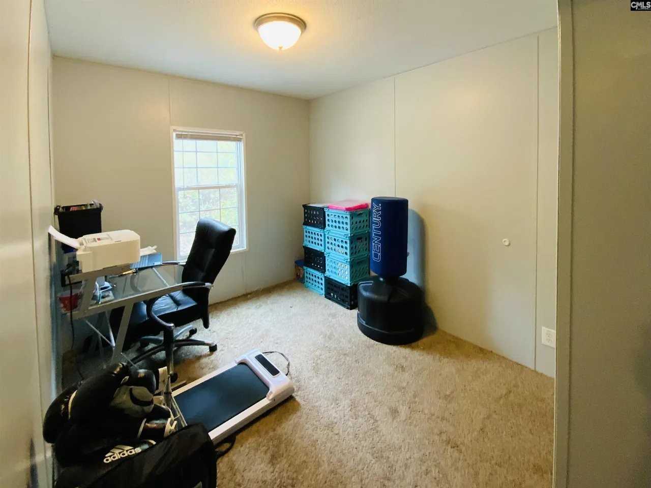2146 Scenic Dr - Photo 4 of 19