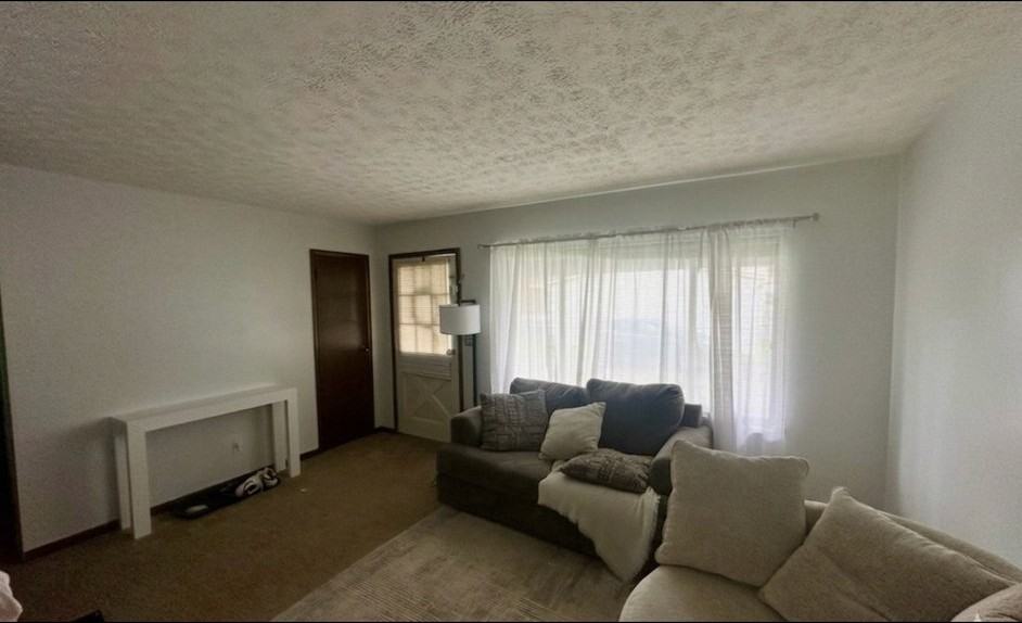 10893 Bent Branch Rd - Photo 2 of 9