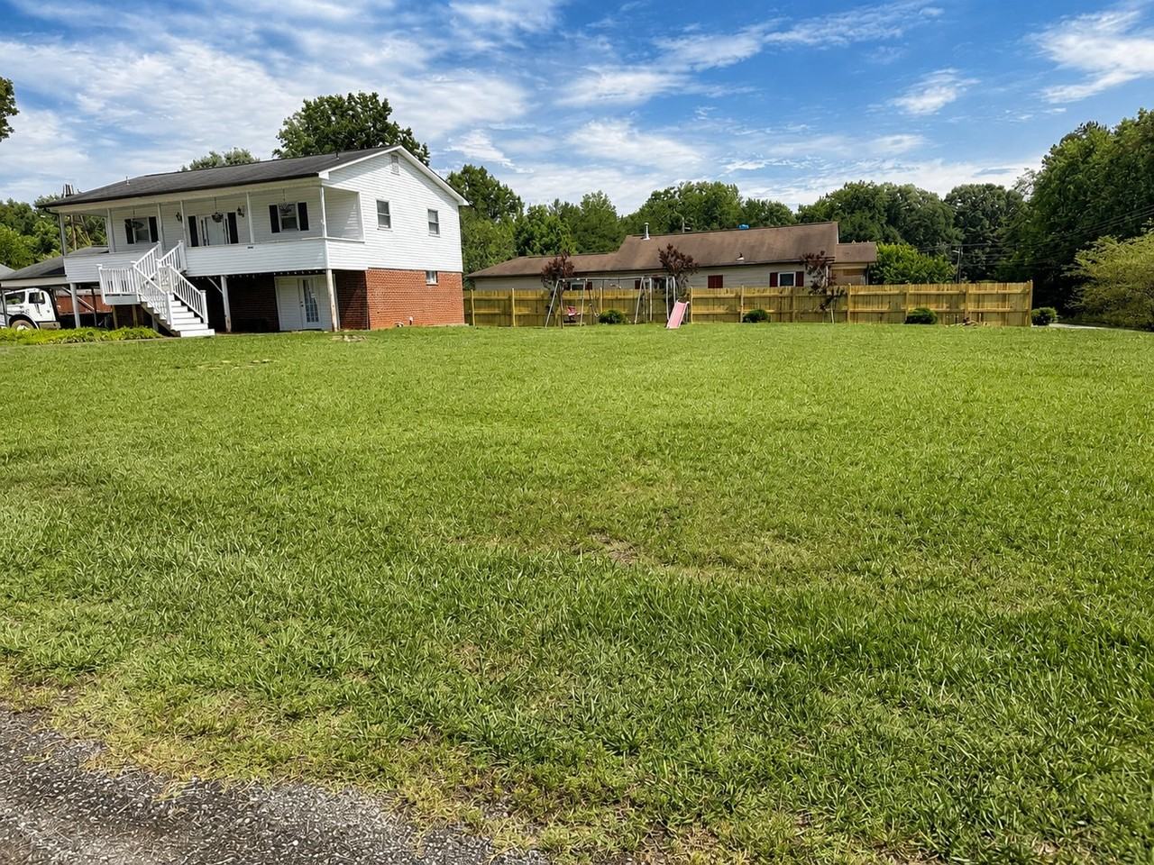 2956 Green Pasture Ln - Photo 2 of 20