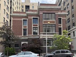 featured image of 415 W Surf St #3