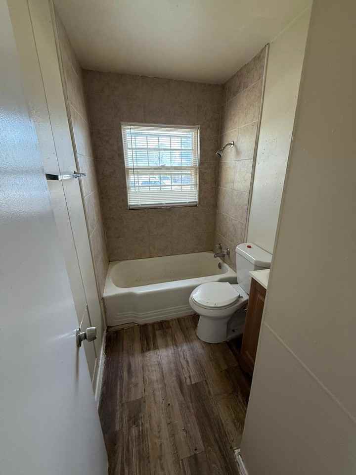 3016 E 3rd Pl #NA - Photo 6 of 7