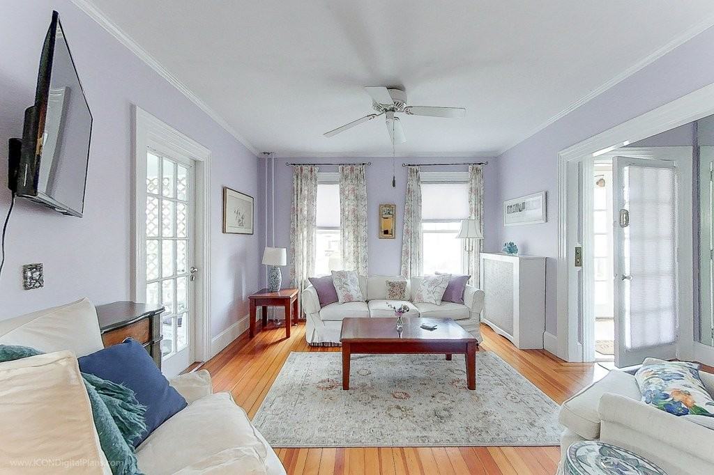 51 Powel Ave #R - Photo 3 of 35
