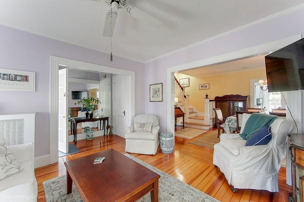 51 Powel Ave #R - Photo 6 of 35