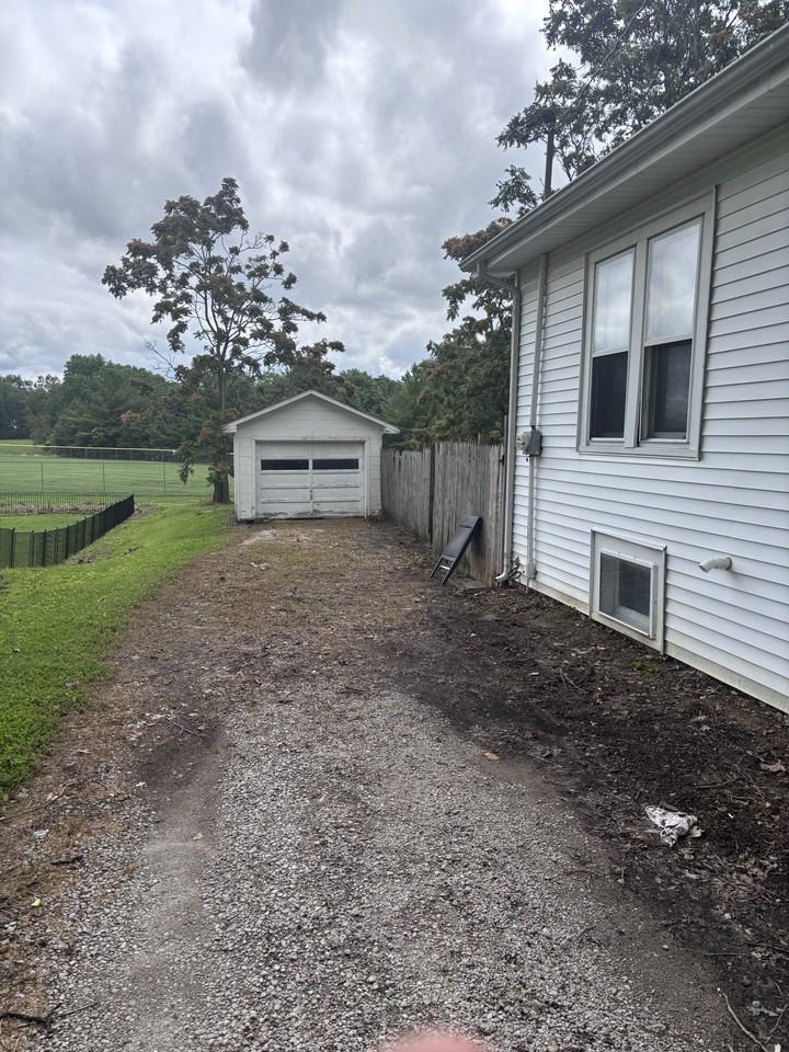 404 S Oak St #NA - Photo 4 of 17