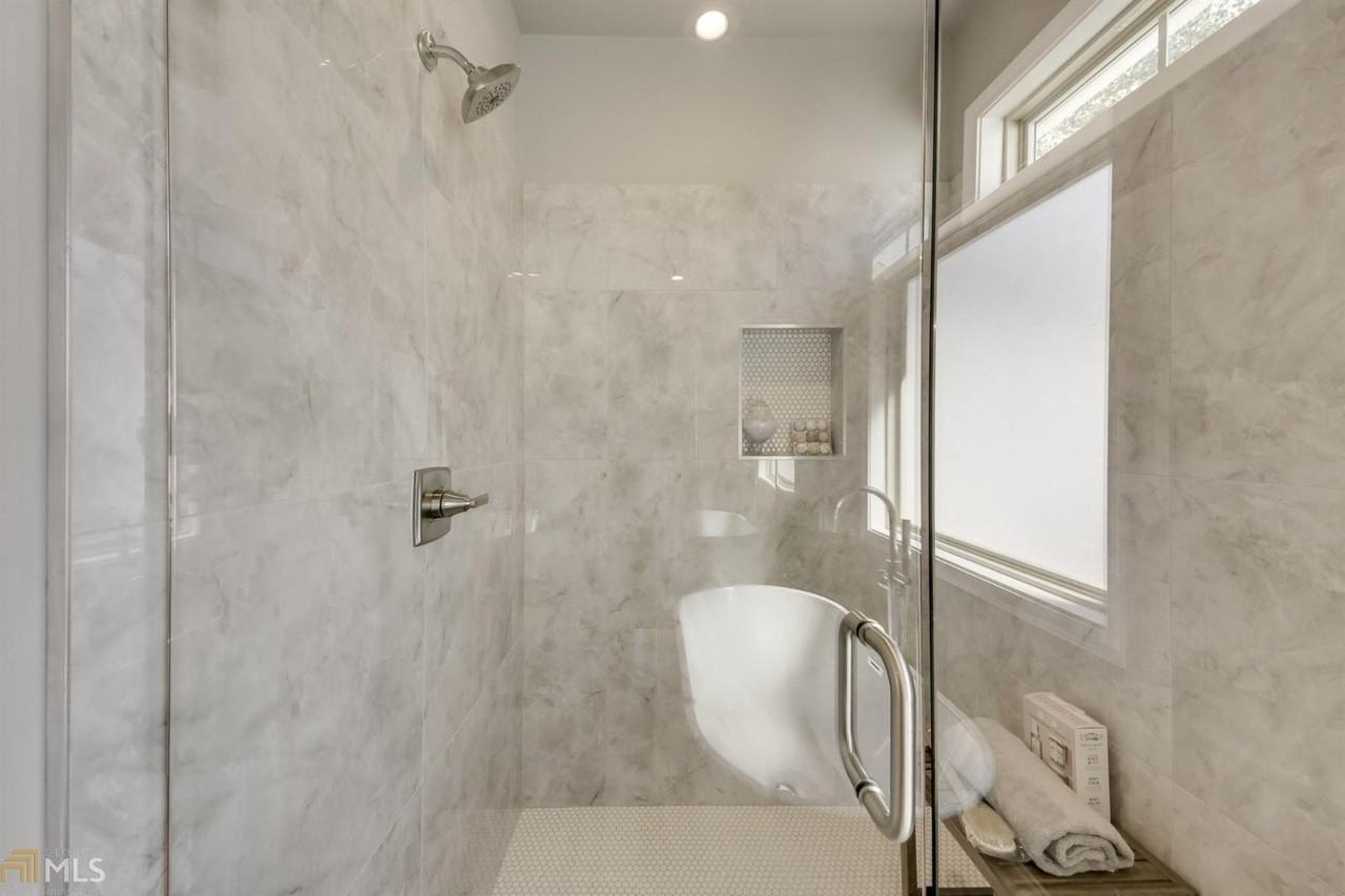 1815 Treymire Ct #NA - Photo 5 of 17