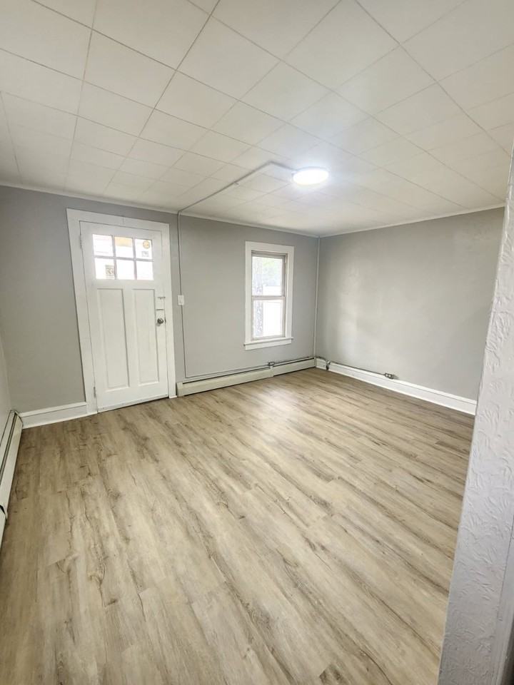 126 Mccawley Ct #NA - Photo 2 of 10