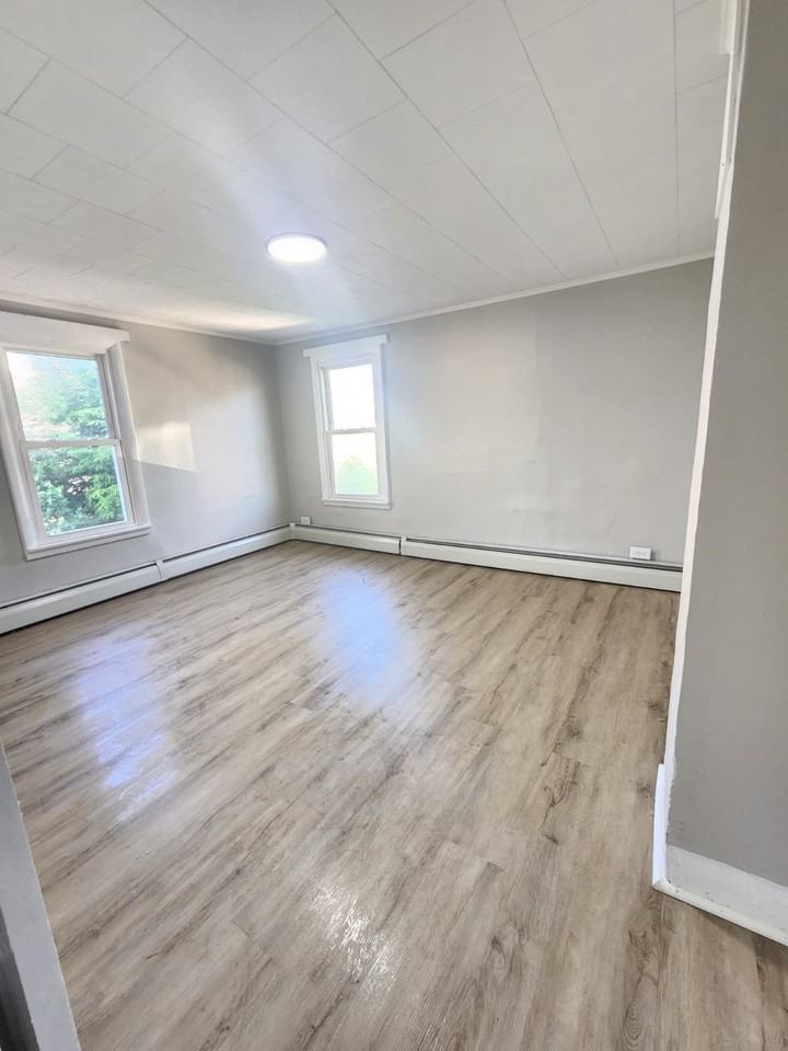 126 Mccawley Ct #NA - Photo 3 of 10
