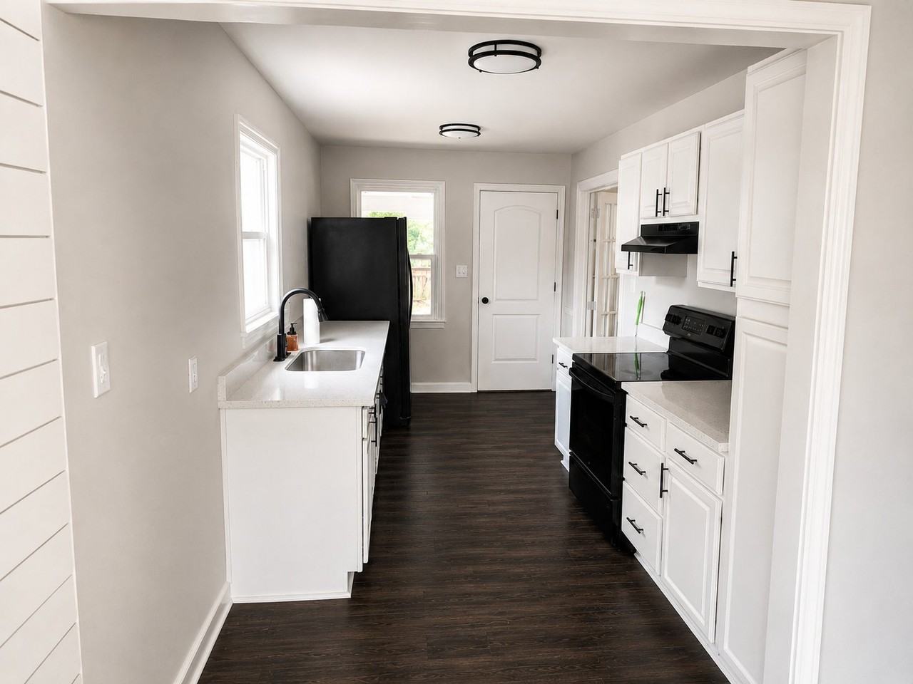 1411 Stansfield Dr - Photo 5 of 20