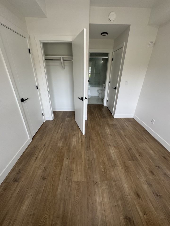 10786 140 St - Photo 6 of 15