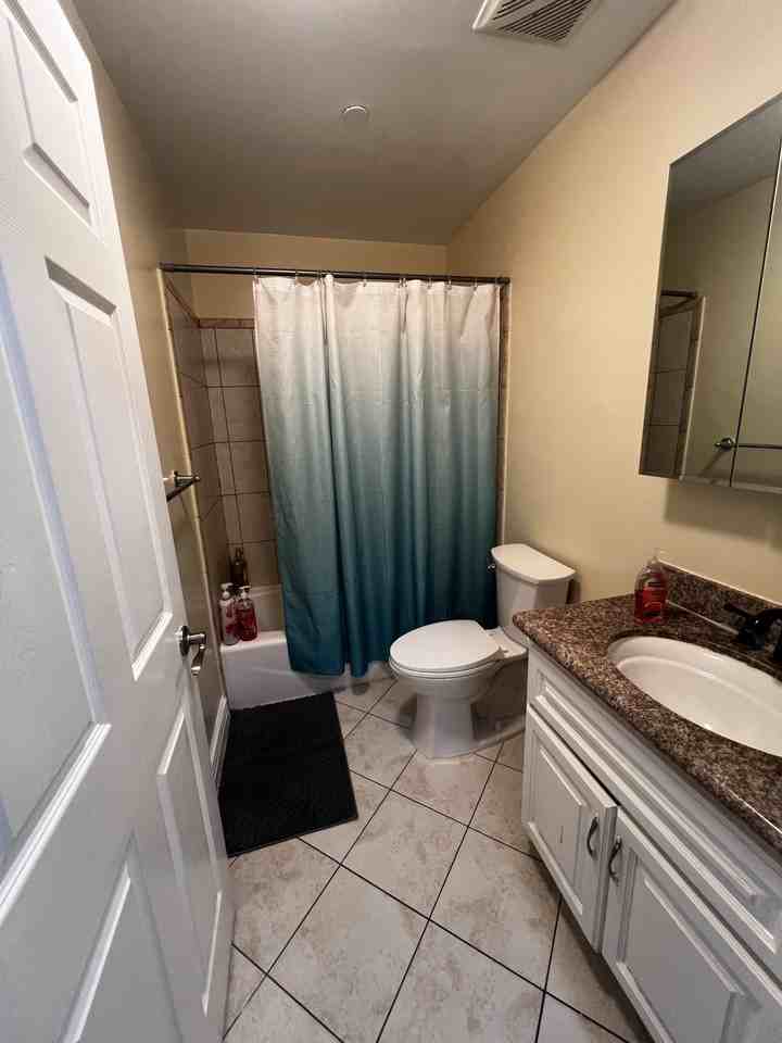 8215 Comolette St #NA - Photo 7 of 7
