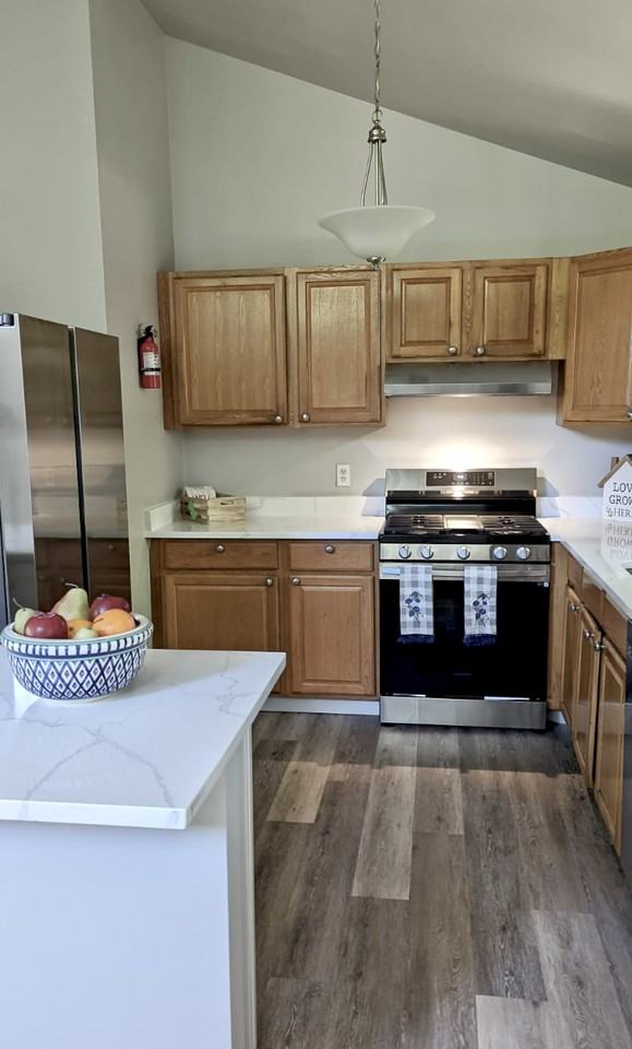 8634 Cromwell Dr #NA - Photo 2 of 18