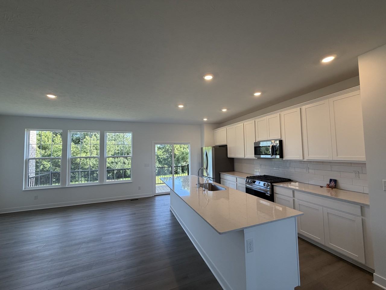 1889 Werner Ln - Photo 4 of 18
