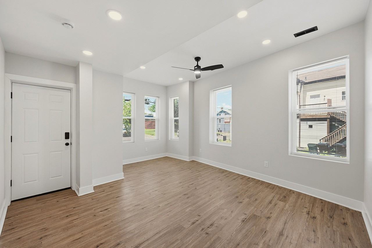 1402 1404 Scott St #1402 - Photo 7 of 20