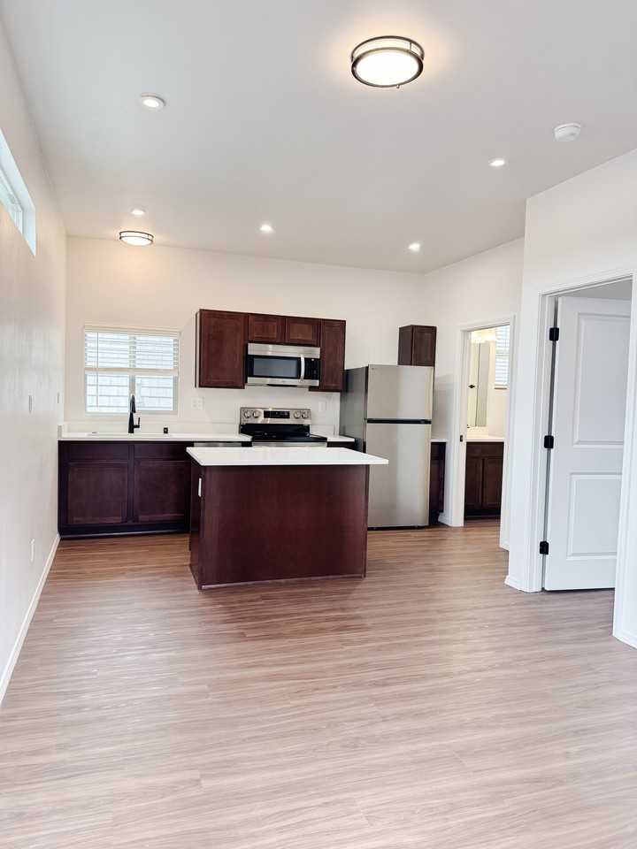 2116 O Keefe Ave Se #ADU - Photo 2 of 14