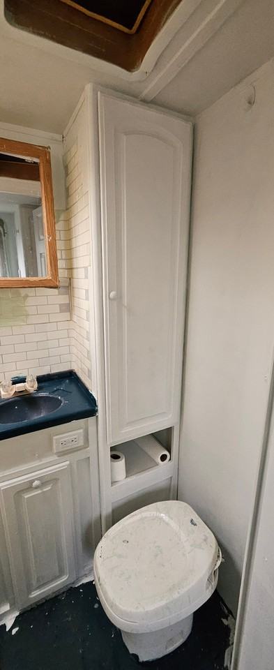 5225 Adams St - Photo 3 of 12